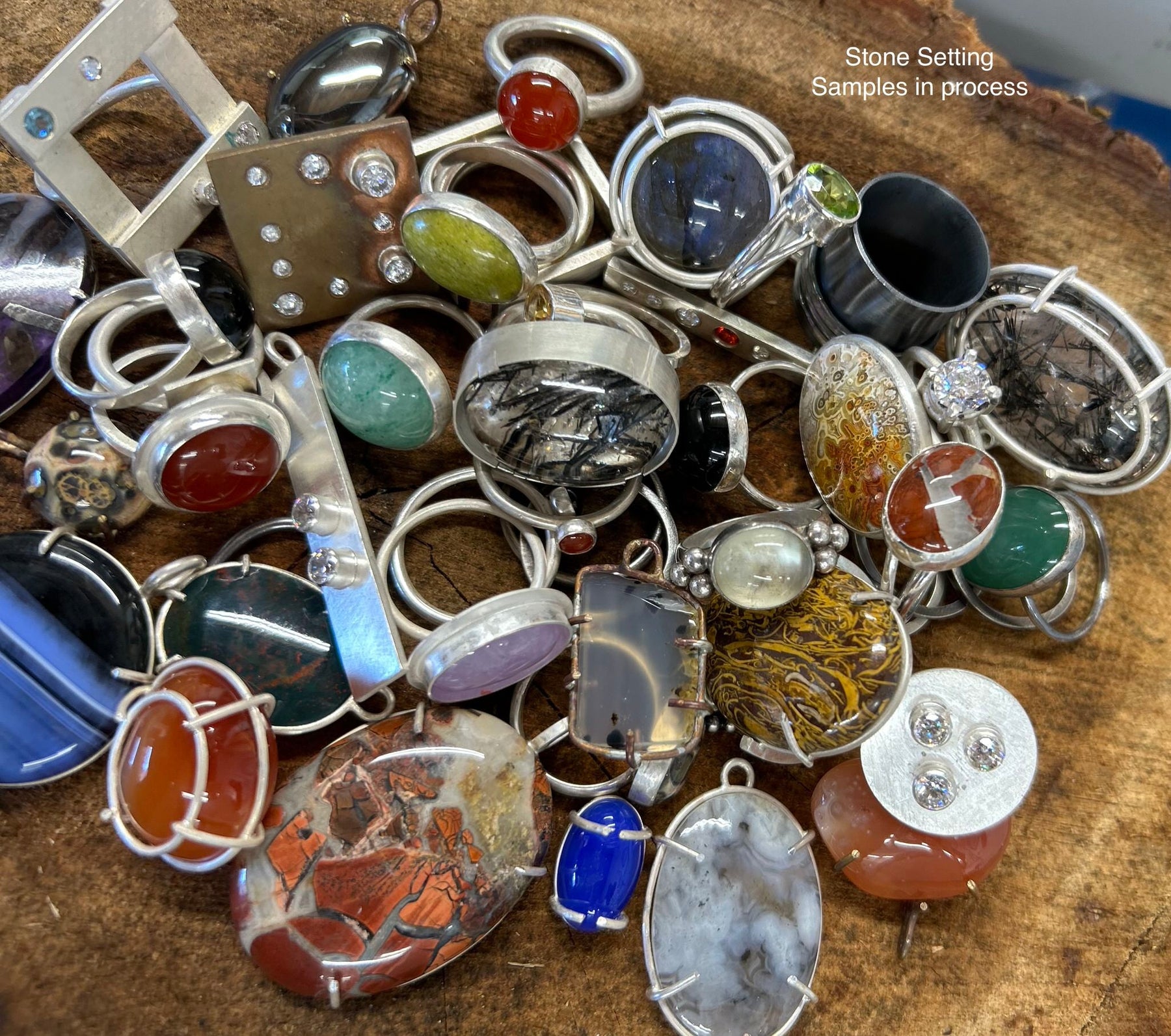 Jewelry 2 & Up • Holiday '26